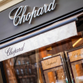 Chopard Boutique, Shopping